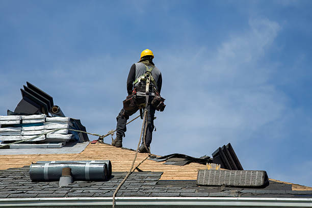 Professional Roofing technician working in Woodbury, PA